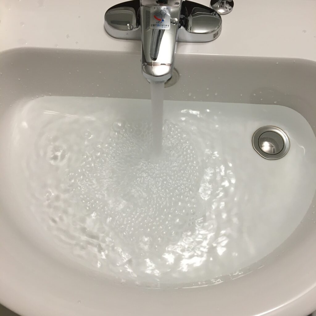 賃貸で水漏れを放置するとどうなる？