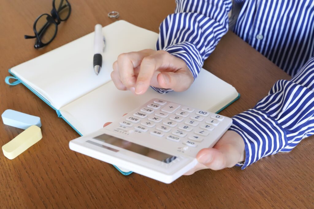 トイレ配管のつまり解消を業者に依頼したときの修理費用