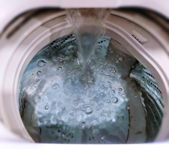 洗濯機の水漏れが発生した際にまずやるべきこと
