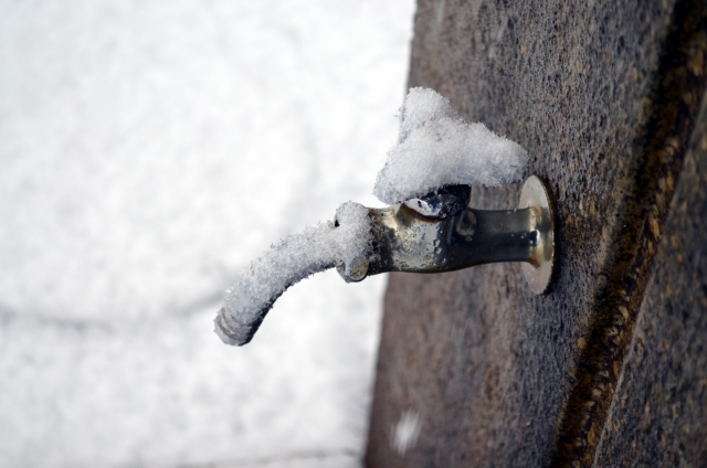 水道凍結を防ぐにはどうする？効果的な予防策は？
