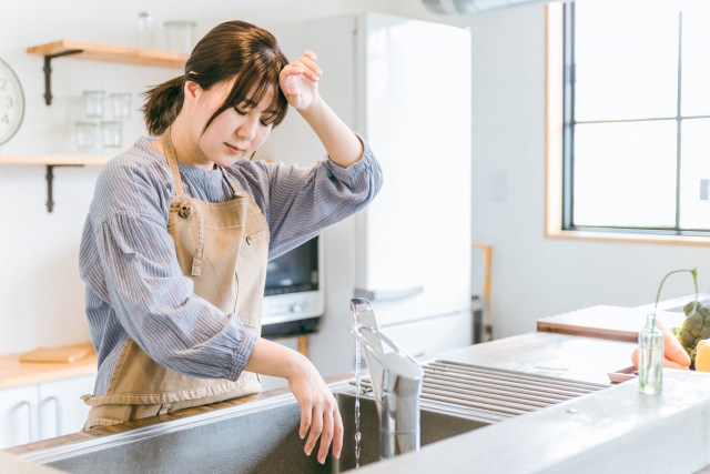 賃貸や集合住宅で油を流したらバレる？
